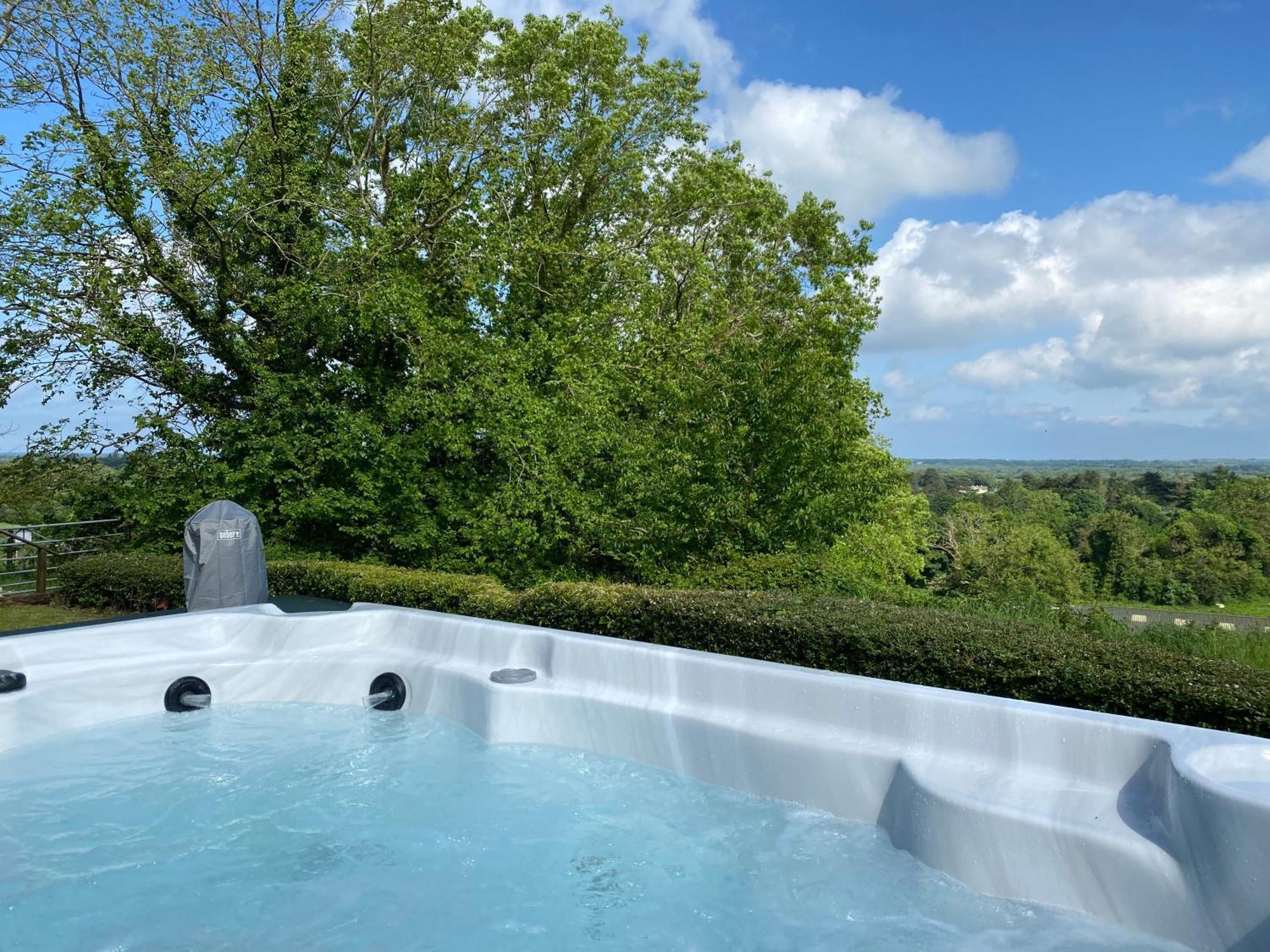 Carrick Beg Self Catering Holiday Accommodation With Hot Tub Sulby  Kültér fotó