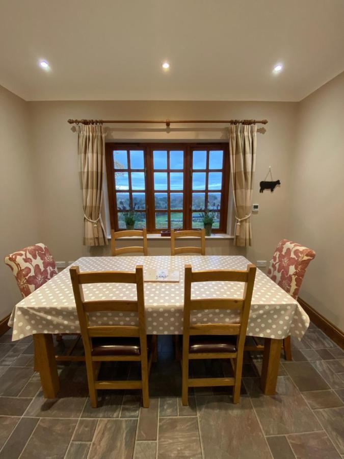 Carrick Beg Self Catering Holiday Accommodation With Hot Tub Sulby  Kültér fotó